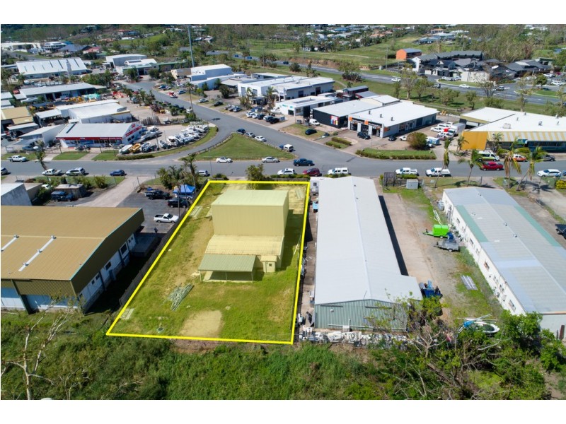 18 William Murray Drive, Cannonvale QLD 4802