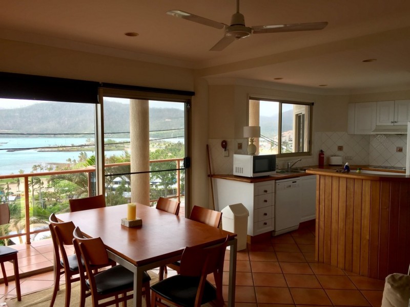 2/38 Airlie Crescent, Airlie Beach QLD 4802
