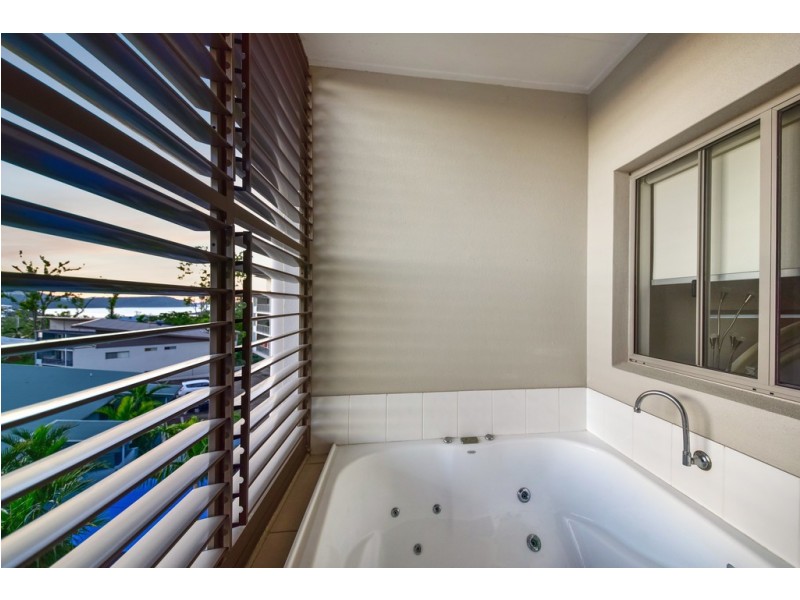 55/3 Deloraine Close, Cannonvale QLD 4802