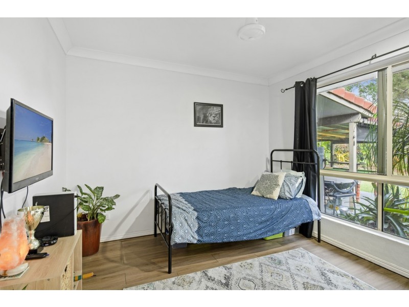 36 Valley Drive, Cannonvale QLD 4802