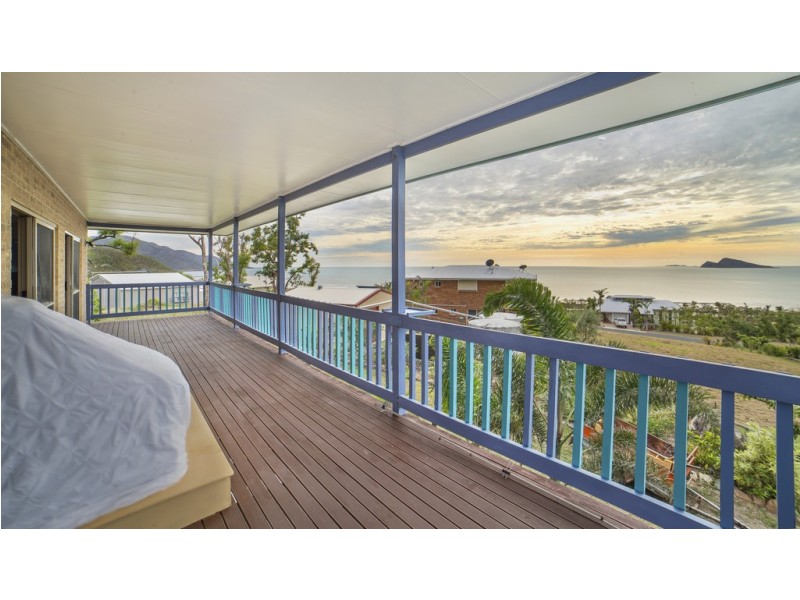 16 Olden Court, Hideaway Bay QLD 4800