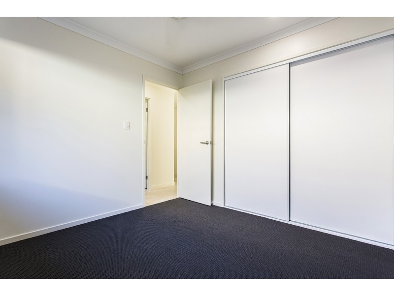 30 Trader Crescent, Cannonvale QLD 4802