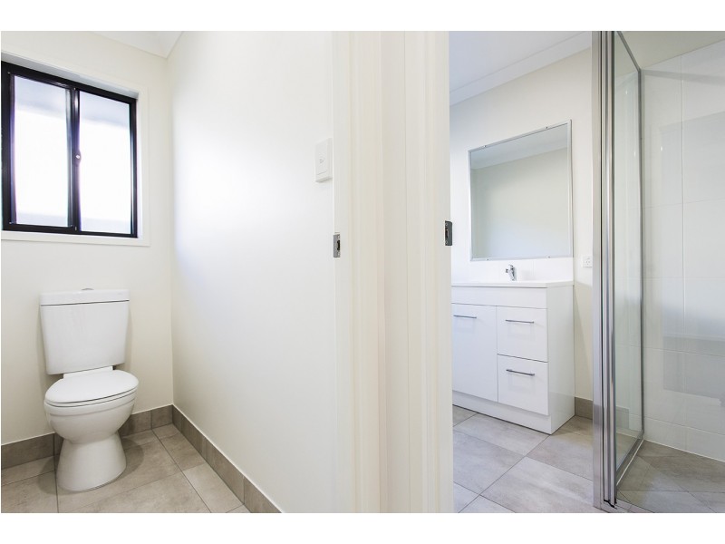 30 Trader Crescent, Cannonvale QLD 4802