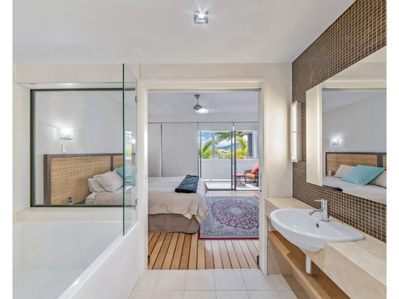119/33 Port Drive, Airlie Beach QLD 4802
