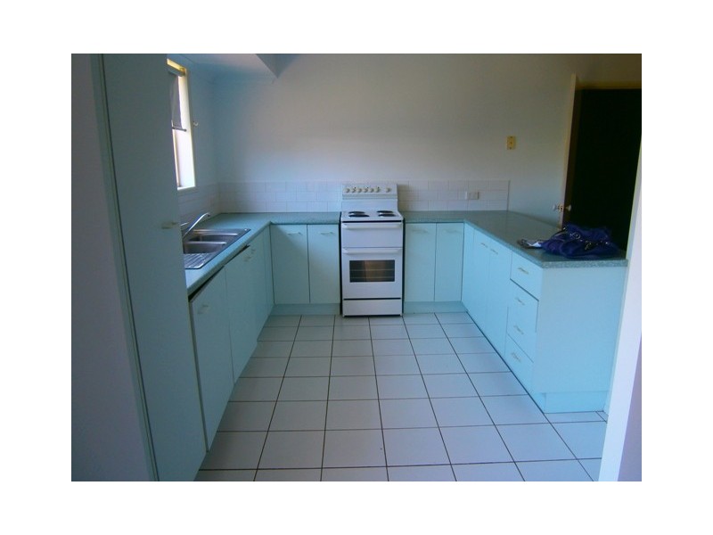 14 Border Drive, Cannonvale QLD 4802