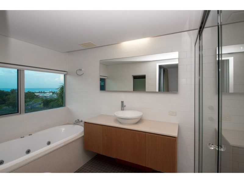 34/18 Raintree Place, Airlie Beach QLD 4802
