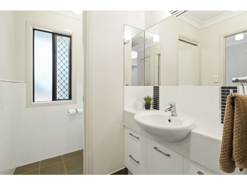 30 Sanctuary Avenue, Jubilee Pocket QLD 4802