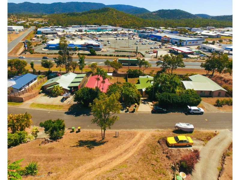 23 South Molle Boulevard, Cannonvale QLD 4802