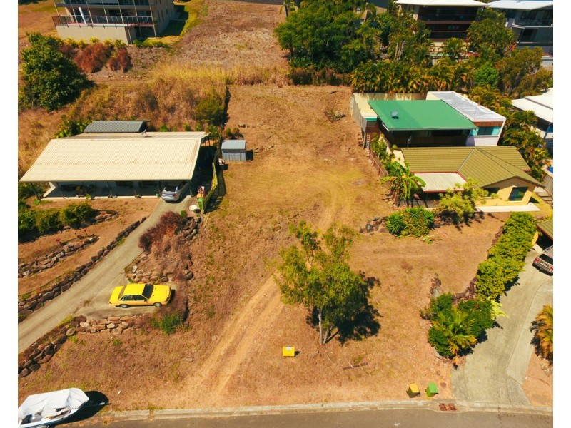 23 South Molle Boulevard, Cannonvale QLD 4802