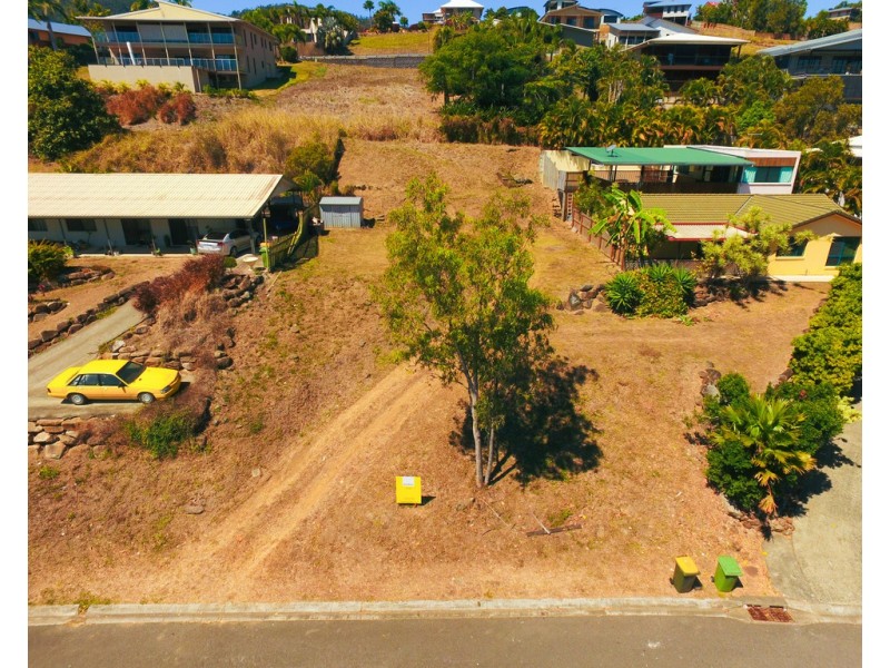 23 South Molle Boulevard, Cannonvale QLD 4802
