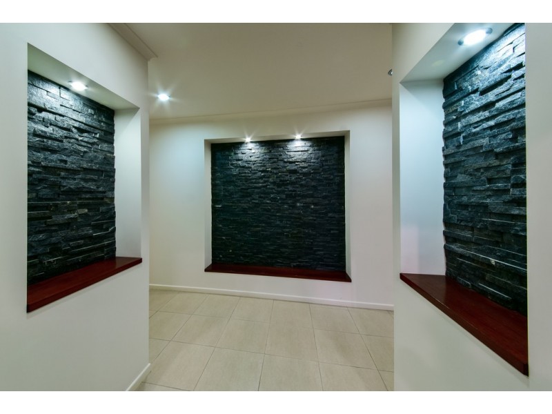 7 Henderson Street, Cannonvale QLD 4802