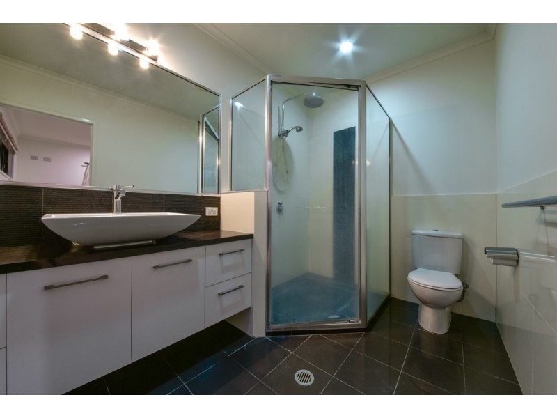 7 Henderson Street, Cannonvale QLD 4802