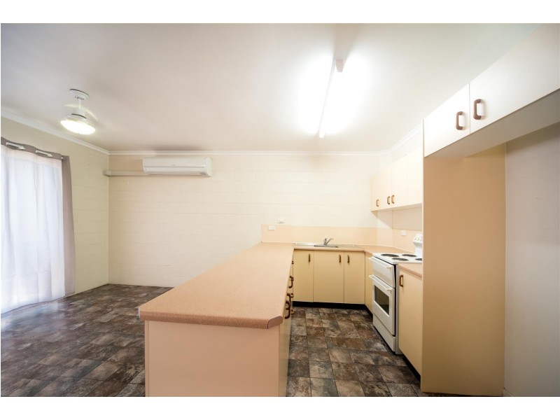 6/2 Robert Street, Proserpine QLD 4800