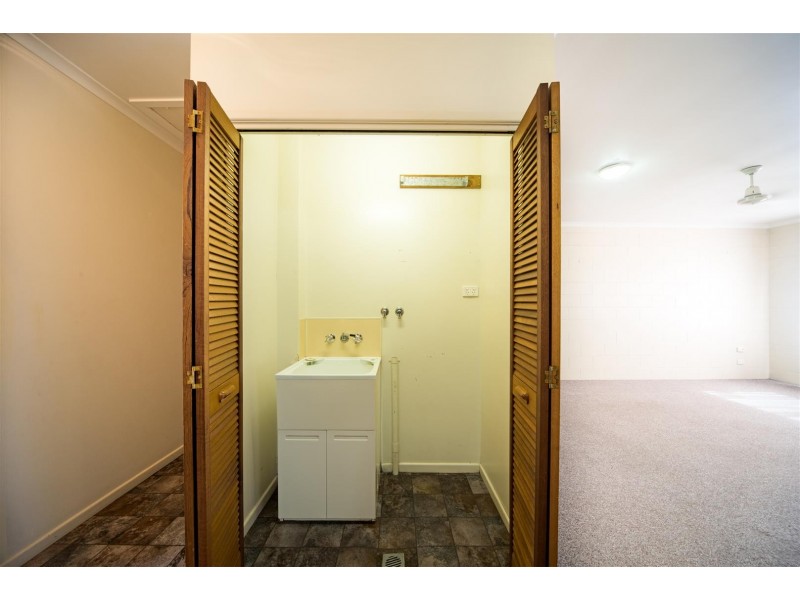 6/2 Robert Street, Proserpine QLD 4800