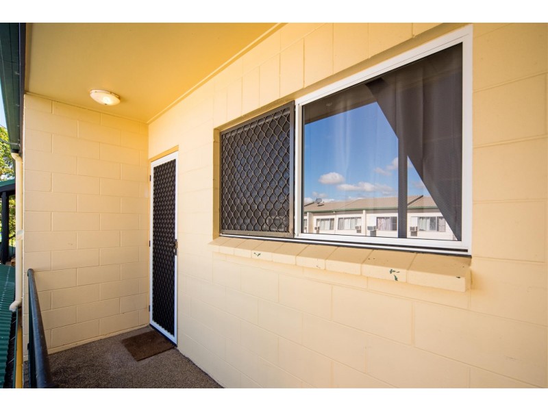 6/2 Robert Street, Proserpine QLD 4800