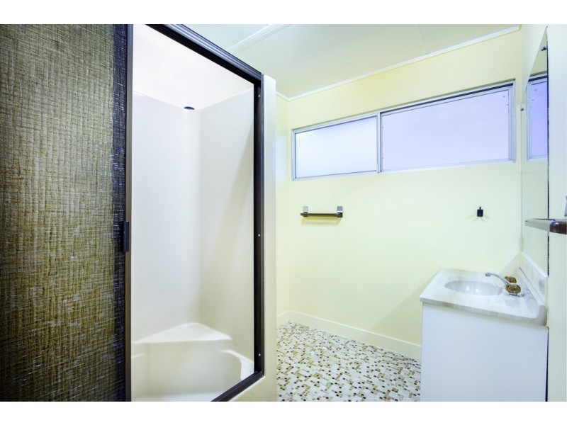 38 Pioneer Drive, Dingo Beach QLD 4800