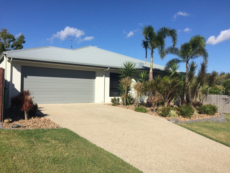 28 Twin Creek Court, Cannonvale QLD 4802