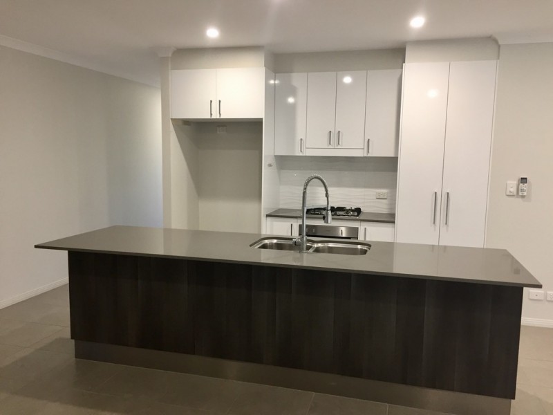 28 Twin Creek Court, Cannonvale QLD 4802