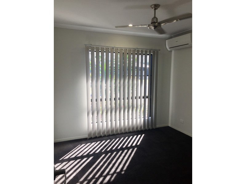 28 Twin Creek Court, Cannonvale QLD 4802