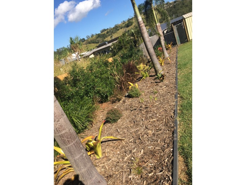 28 Twin Creek Court, Cannonvale QLD 4802