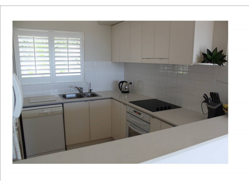 13/12 Eshelby Drive, Cannonvale QLD 4802