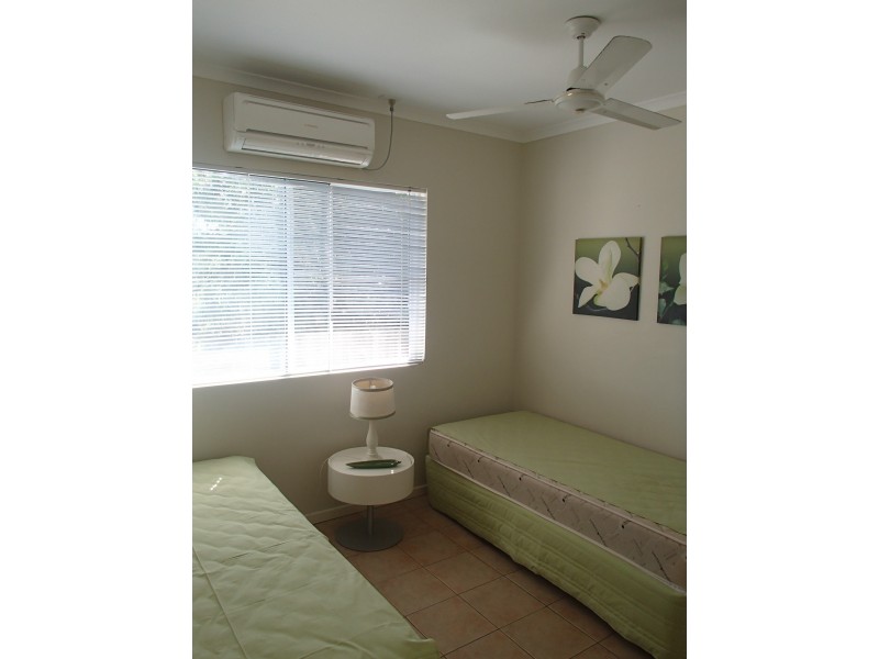 13/12 Eshelby Drive, Cannonvale QLD 4802