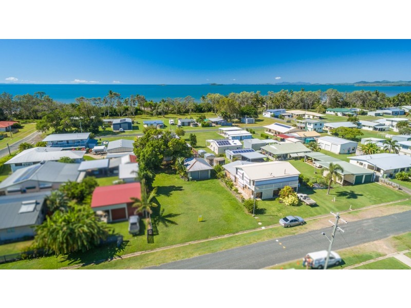 3 Jackson Street, Midge Point QLD 4799