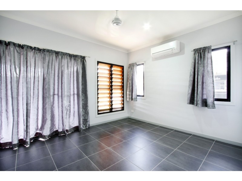 1 Armada Crescent, Jubilee Pocket QLD 4802
