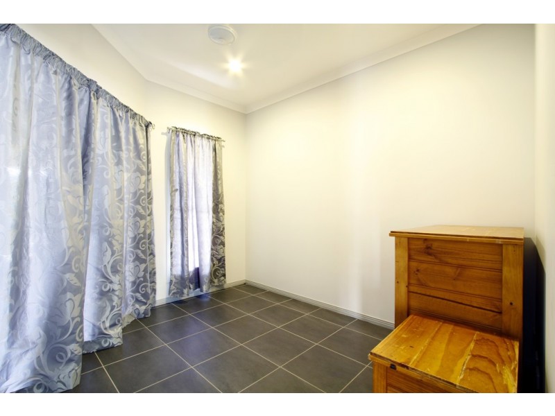 1 Armada Crescent, Jubilee Pocket QLD 4802