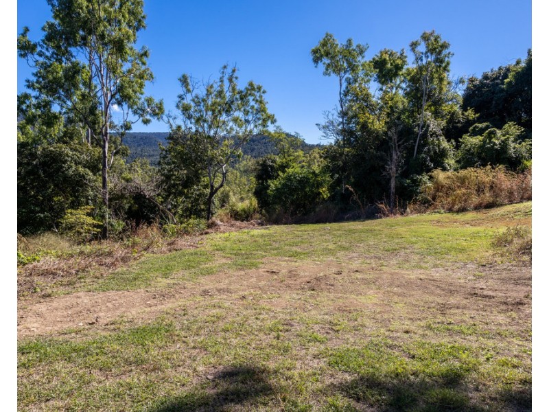 184 Tucker Road, Riordanvale QLD 4800