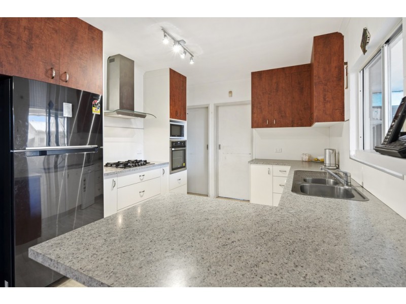 31 Hansen Drive, Proserpine QLD 4800