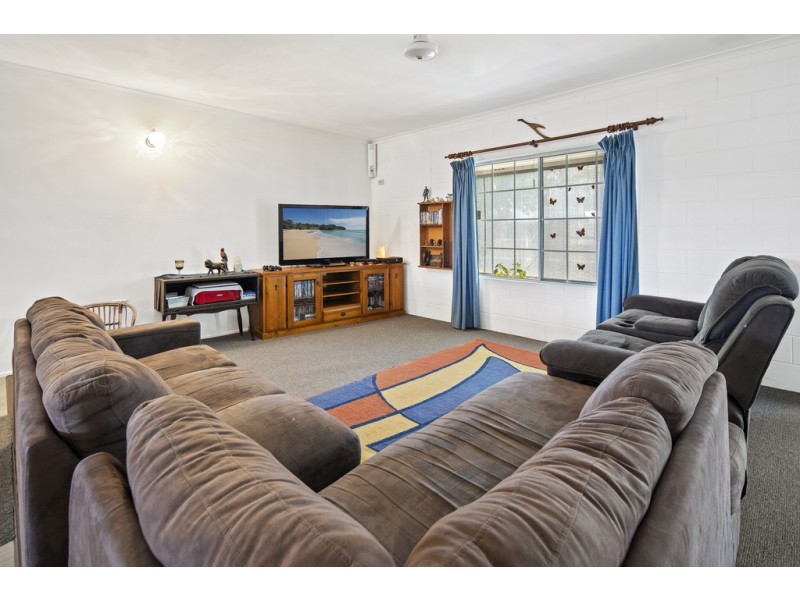 31 Hansen Drive, Proserpine QLD 4800