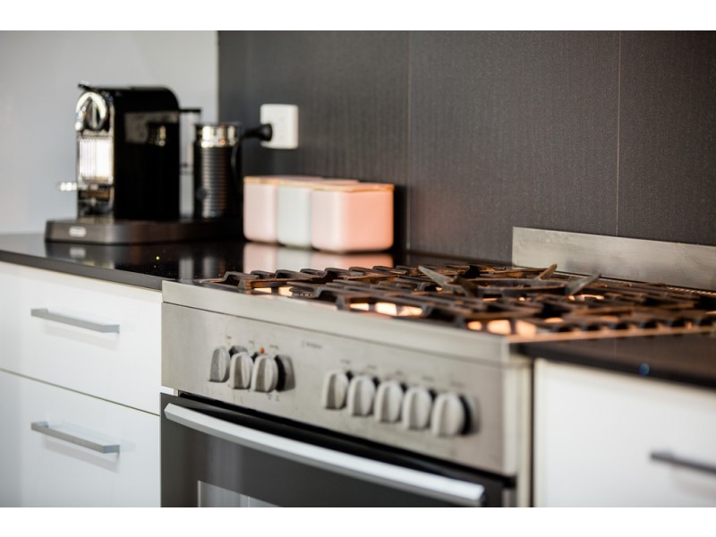 10 Remington Close, Mount Marlow QLD 4800