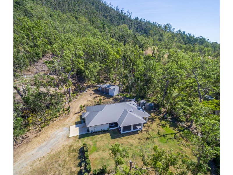 10 Remington Close, Mount Marlow QLD 4800