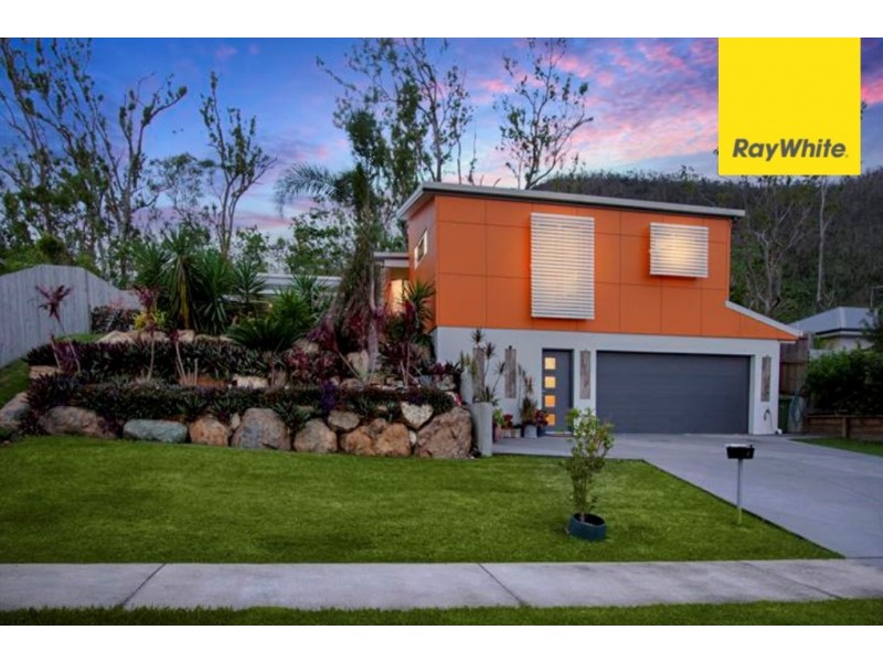 7 Pearl Street, Cannonvale QLD 4802