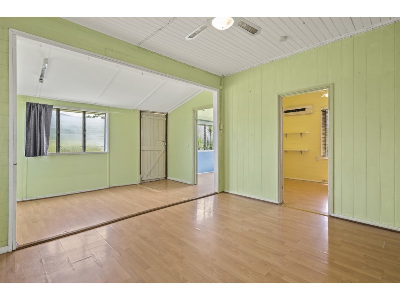 10 Waite Street, Proserpine QLD 4800