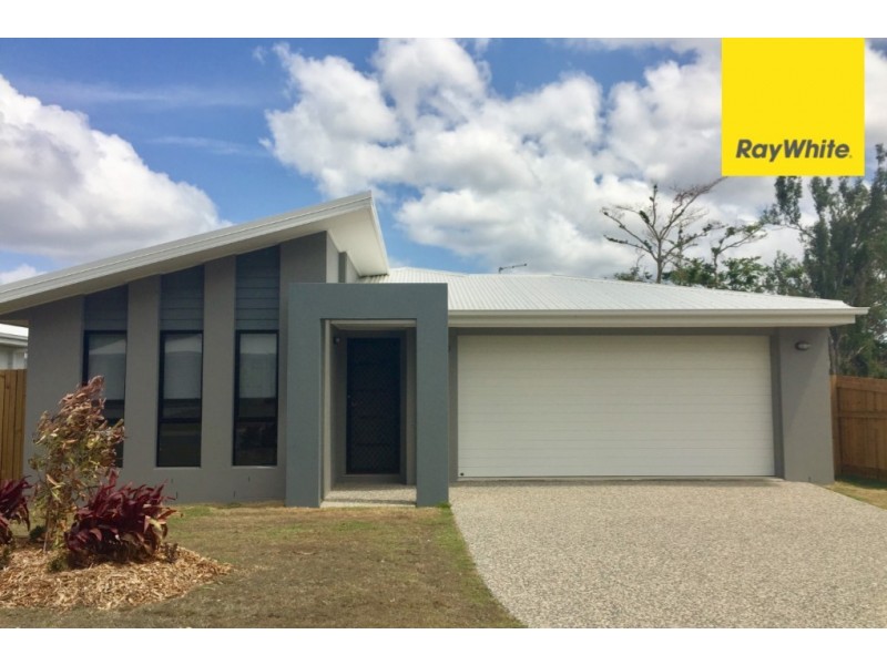 12 Trader Crescent, Cannonvale QLD 4802