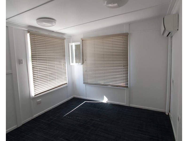 4a Waterson Way, Airlie Beach QLD 4802