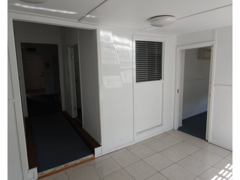 4a Waterson Way, Airlie Beach QLD 4802