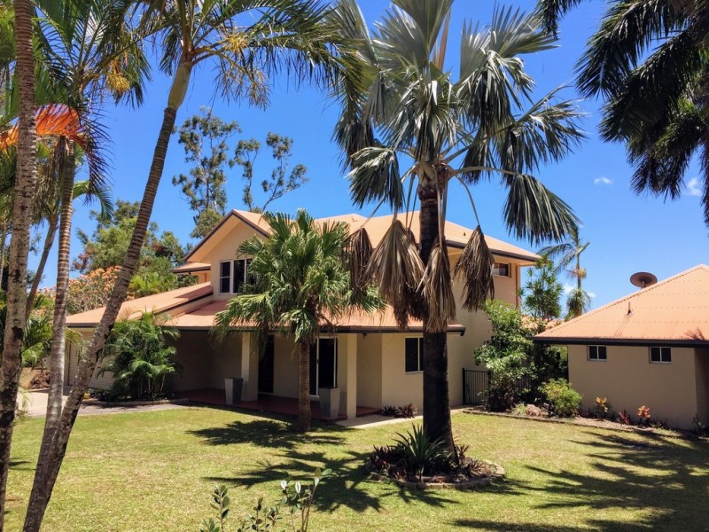 34 Parkwood Terrace, Cannonvale QLD 4802