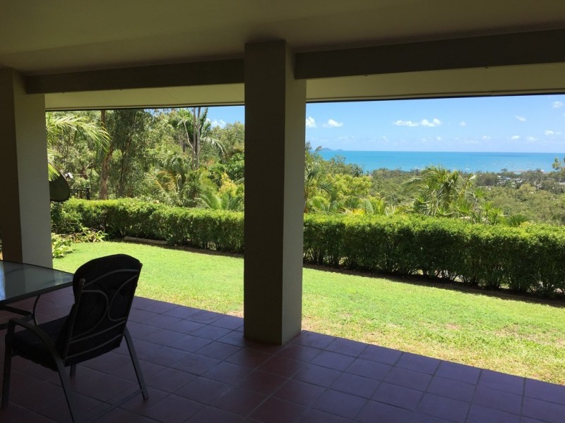 34 Parkwood Terrace, Cannonvale QLD 4802