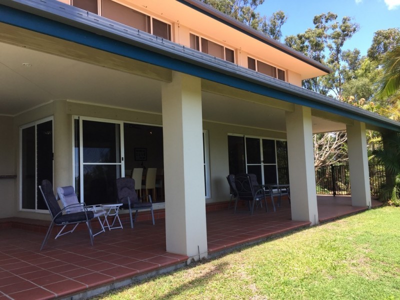 34 Parkwood Terrace, Cannonvale QLD 4802