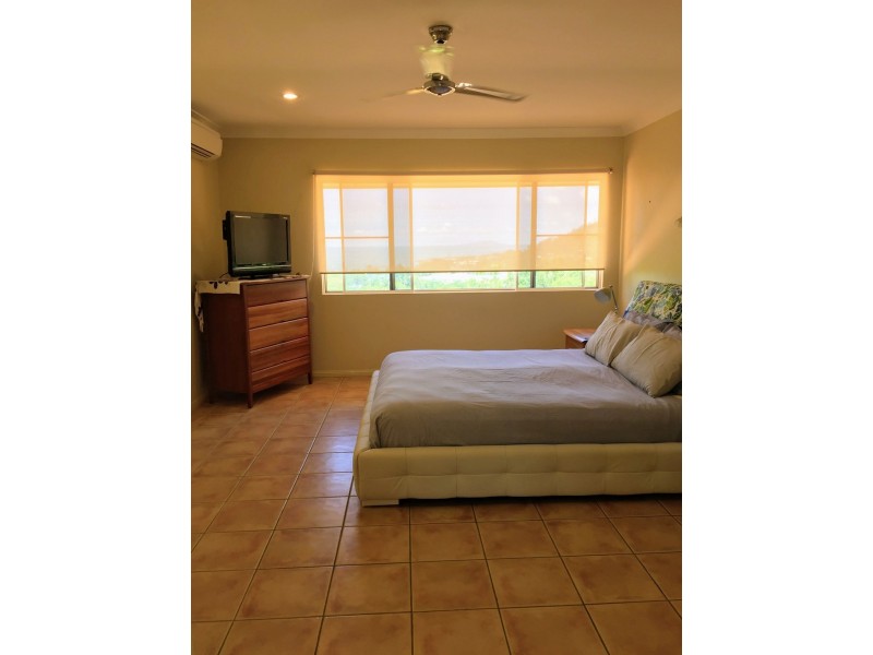 34 Parkwood Terrace, Cannonvale QLD 4802