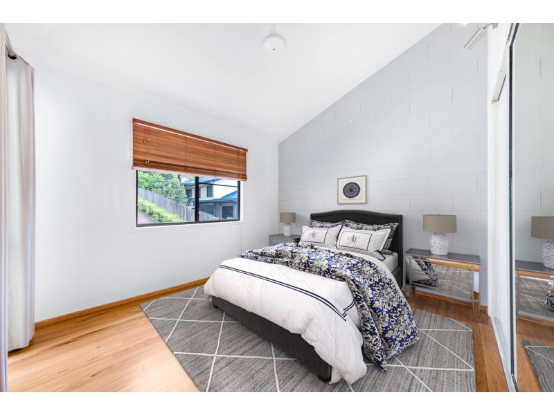 1/4 Border Drive, Cannonvale QLD 4802