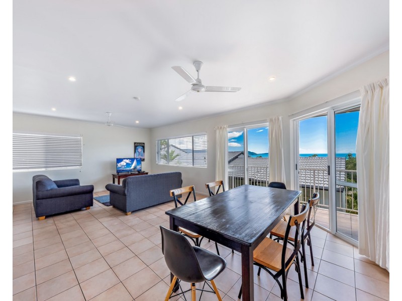 15/12 Eshelby Drive, Cannonvale QLD 4802