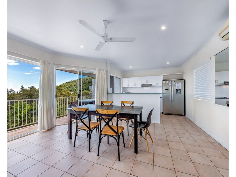 15/12 Eshelby Drive, Cannonvale QLD 4802