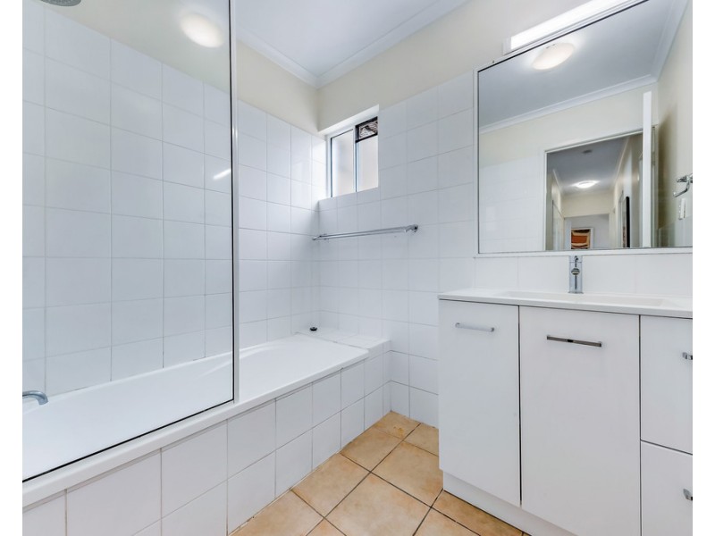 15/12 Eshelby Drive, Cannonvale QLD 4802