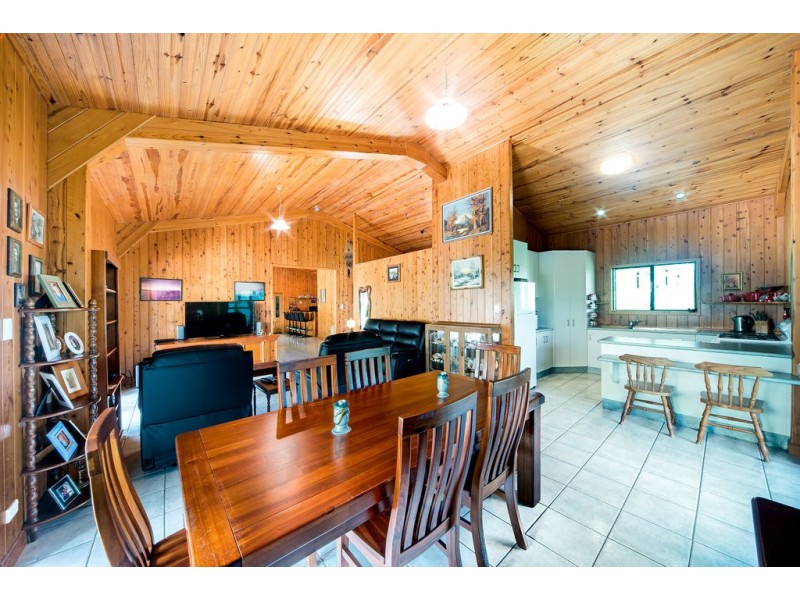 378 Dingo Beach Road, Gregory River QLD 4800