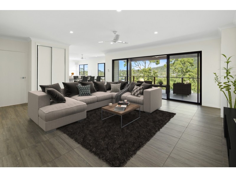 3 Scarlet Gum Crescent, Cannonvale QLD 4802