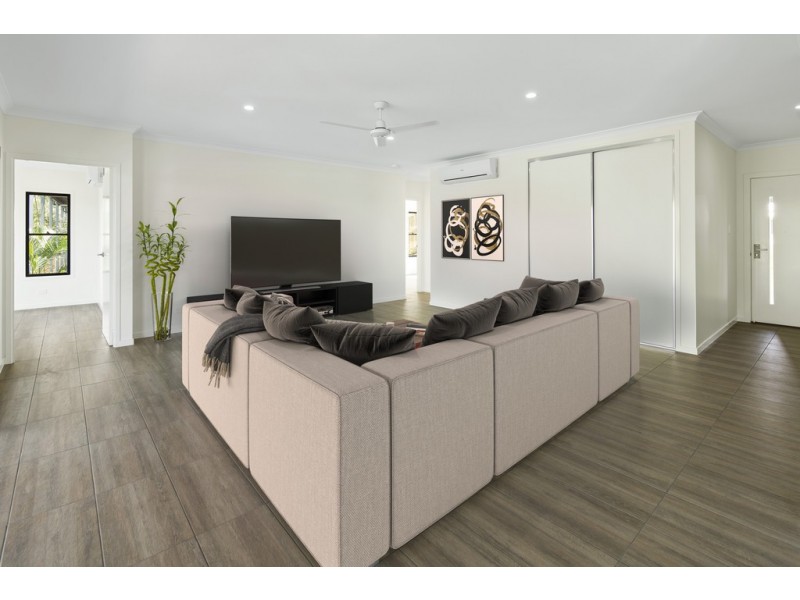 3 Scarlet Gum Crescent, Cannonvale QLD 4802